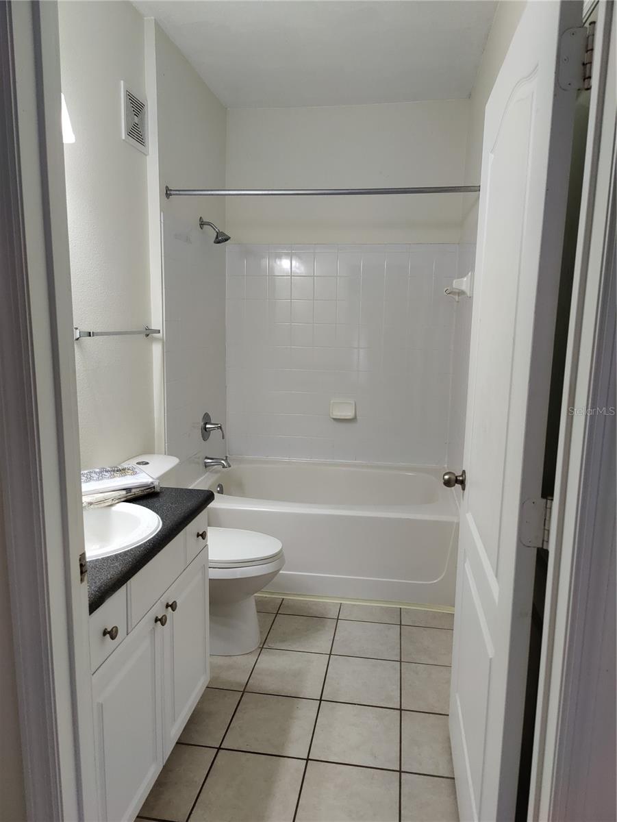 8813 Villa View Circle, FL