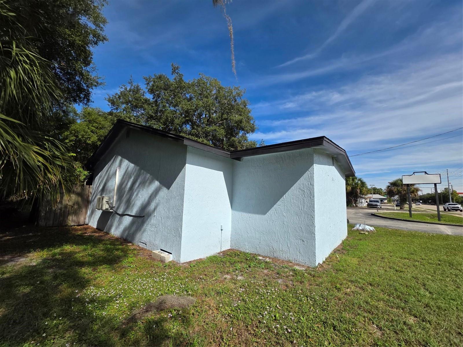 217 State Road 434, FL