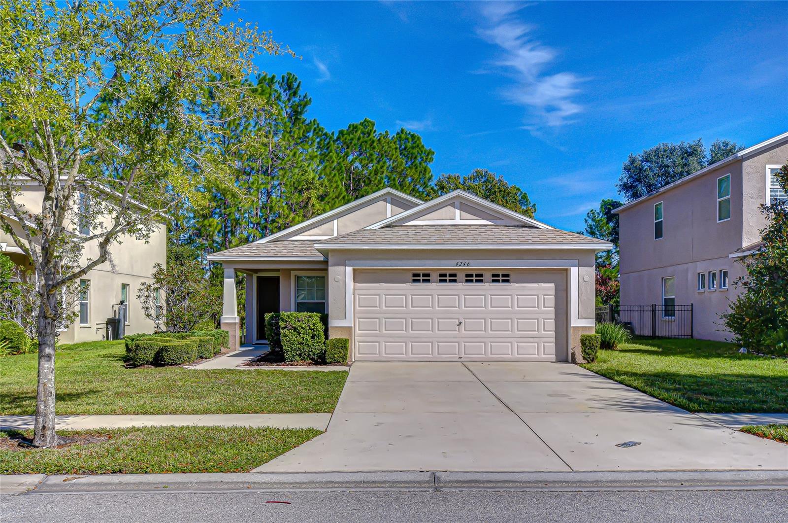4246 Warwick Hills Drive, FL