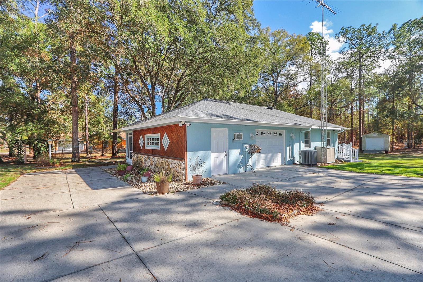 18012 68 Loop, FL
