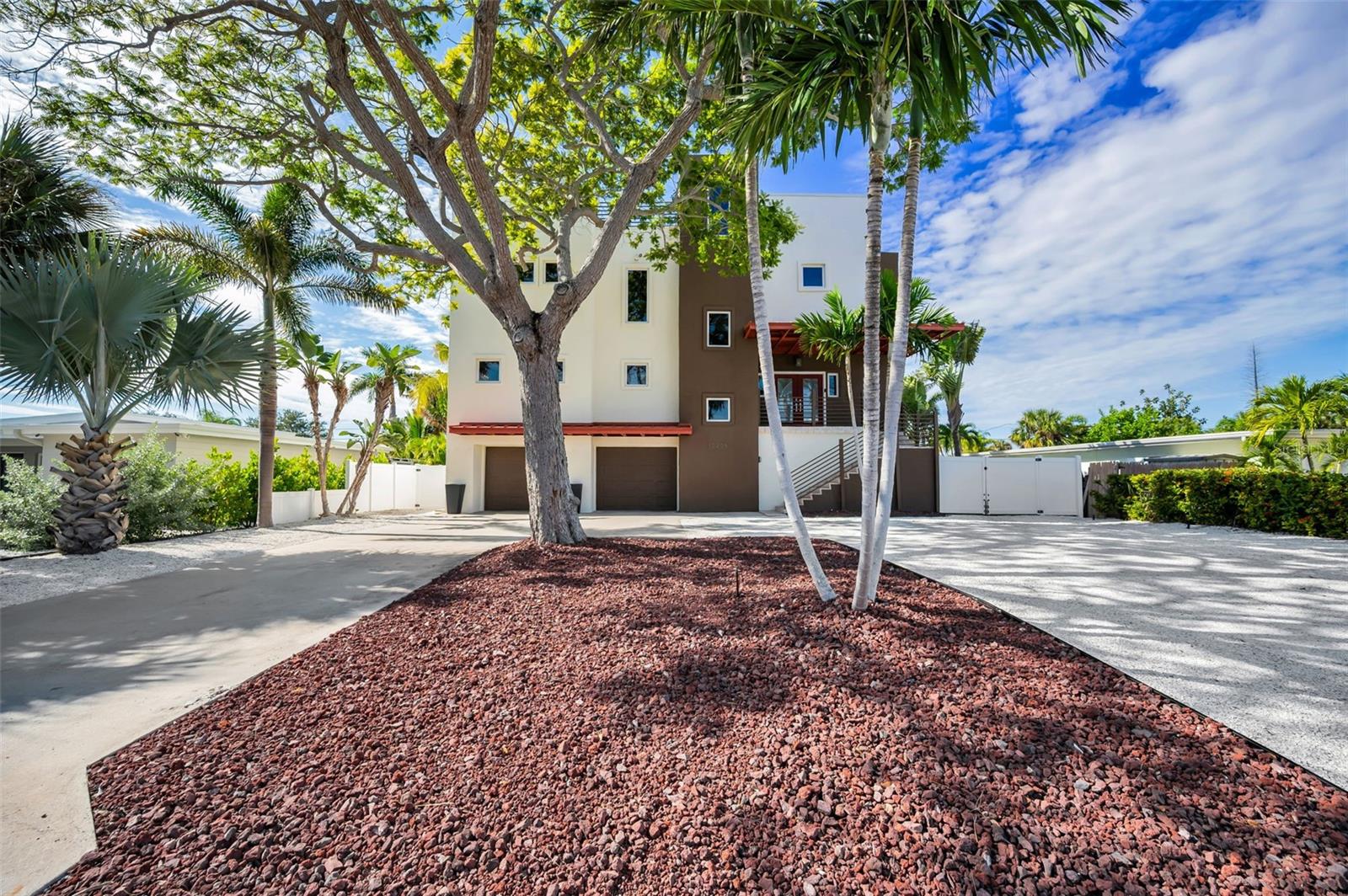 10206 4th Street, FL