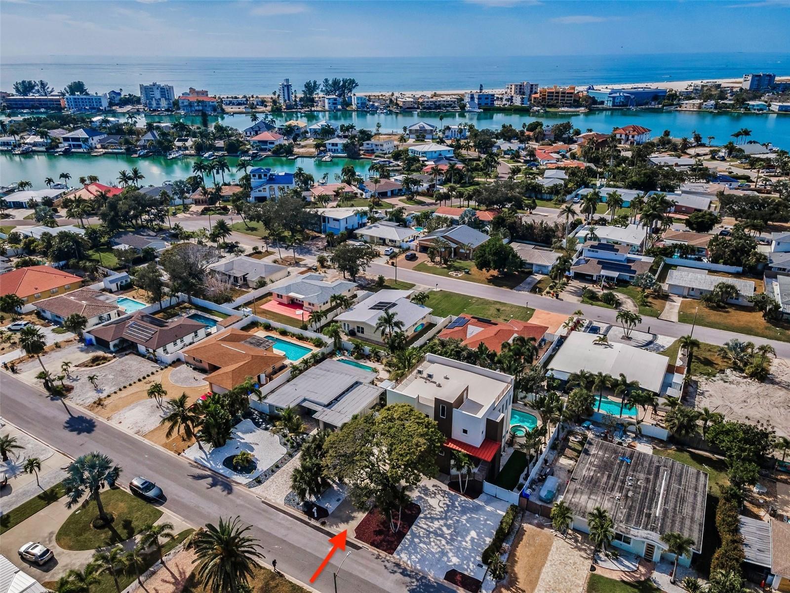 10206 4th Street, FL