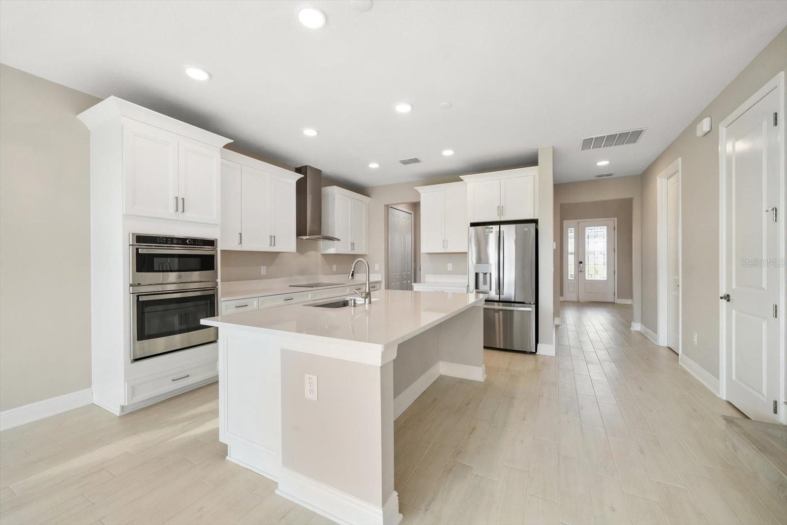 5707 Maydale Avenue, FL