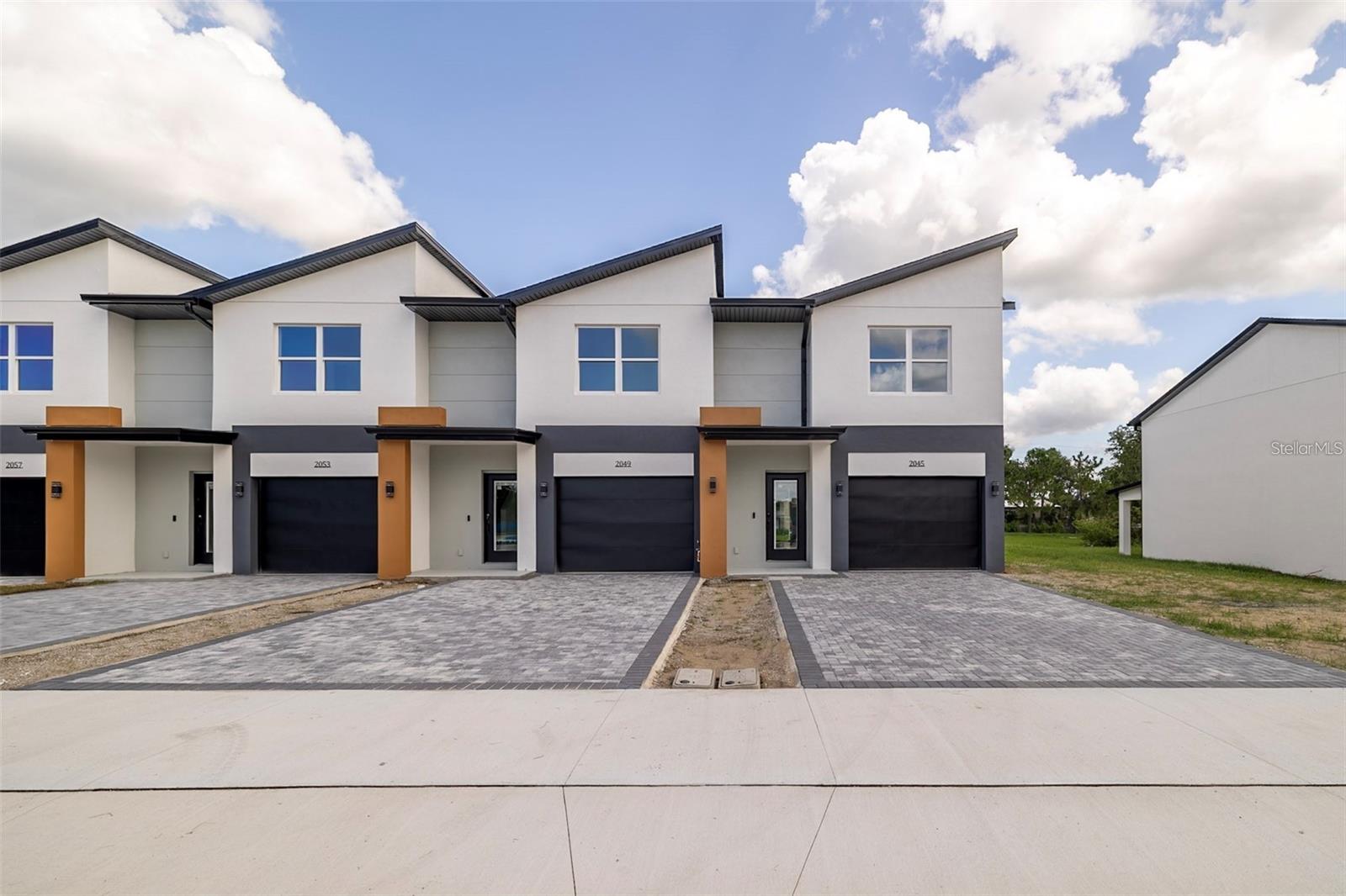2057 Barroso, FL