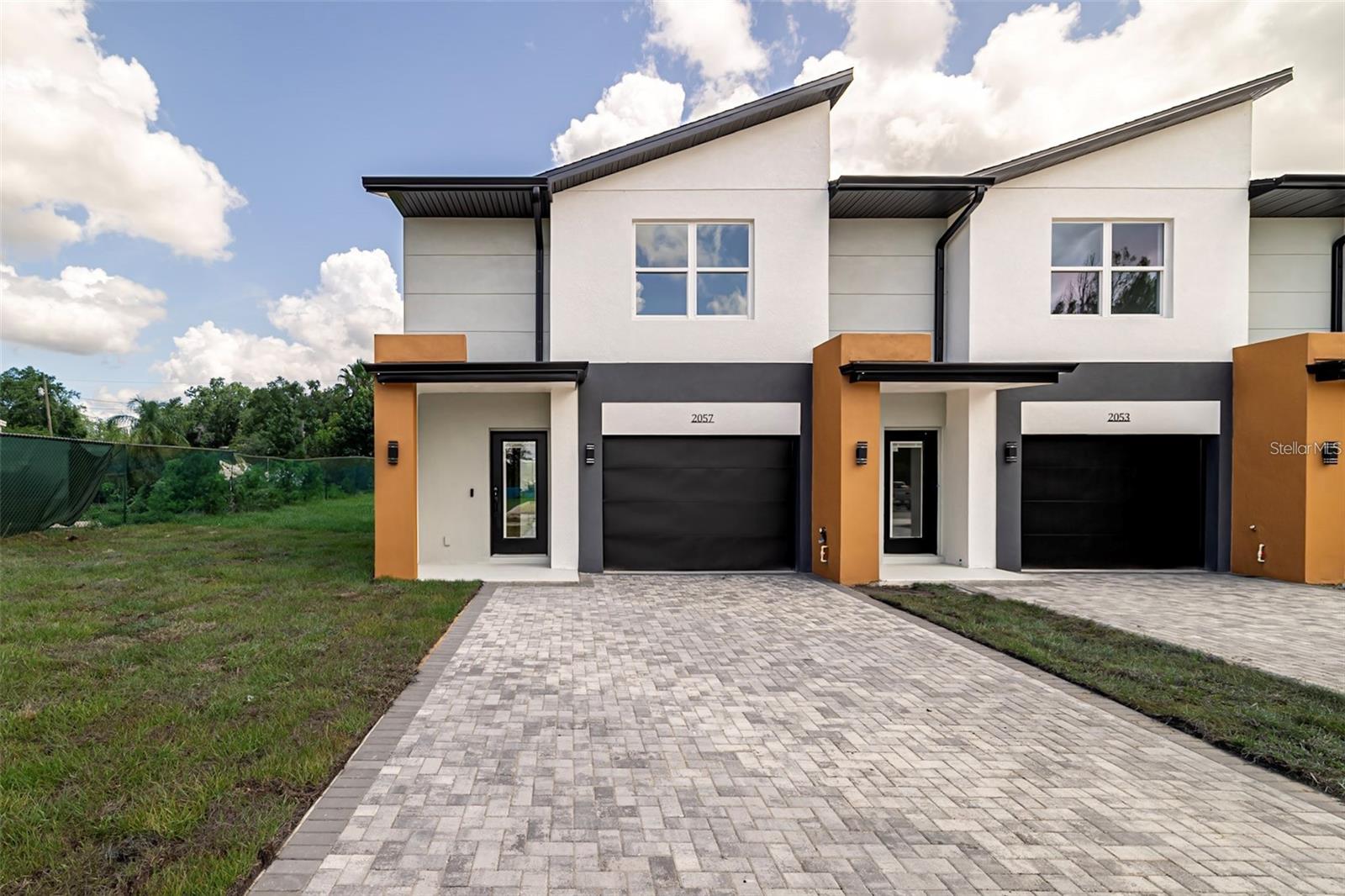 2057 Barroso, FL