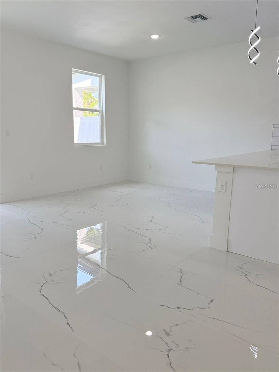2057 Barroso, FL
