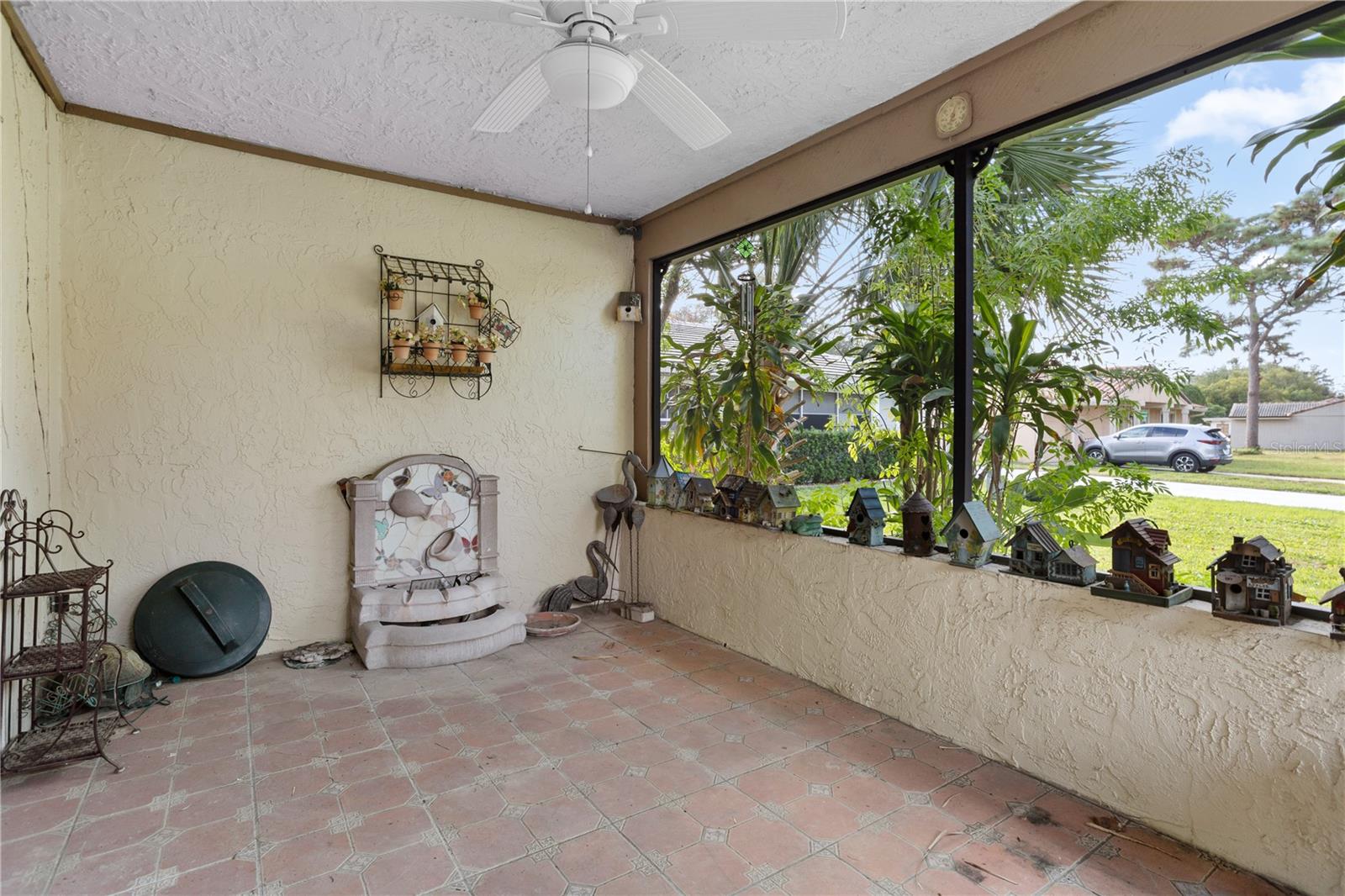 10105 Crown Court, FL