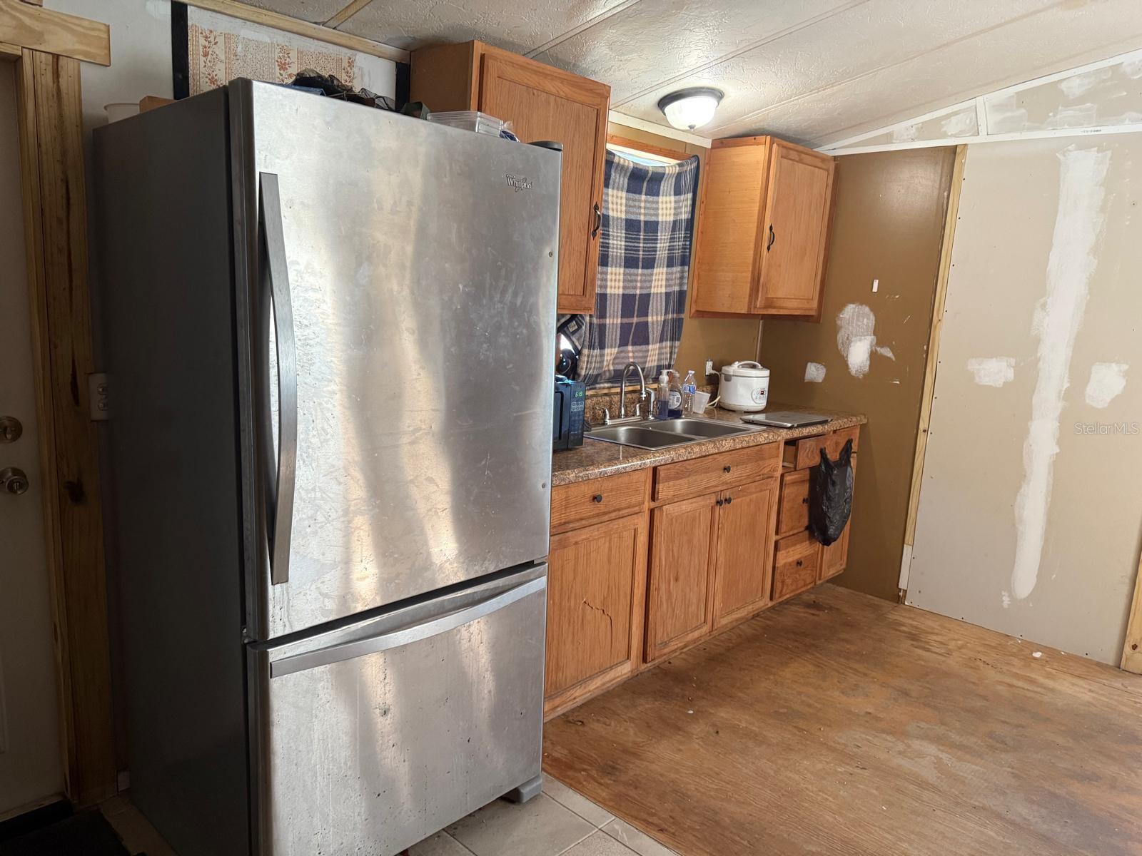 836 Cr 481w, FL