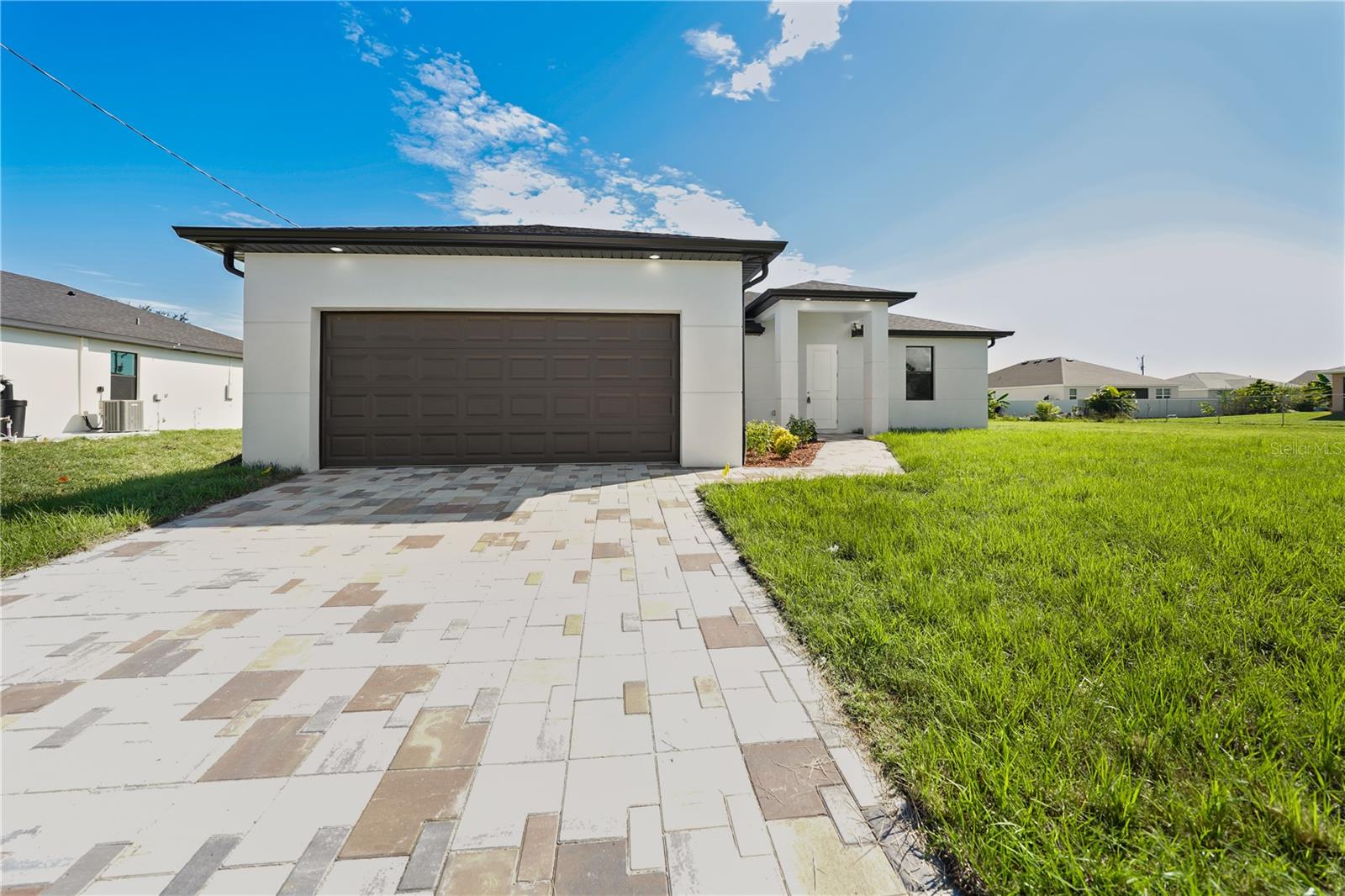 2458 9th Terrace, FL
