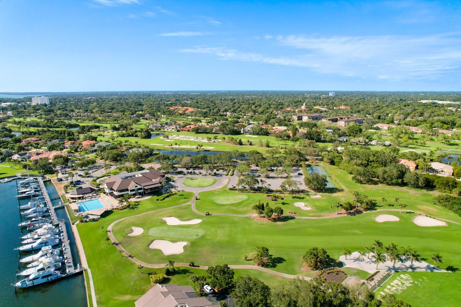 6300 Pasadena Point Boulevard, FL