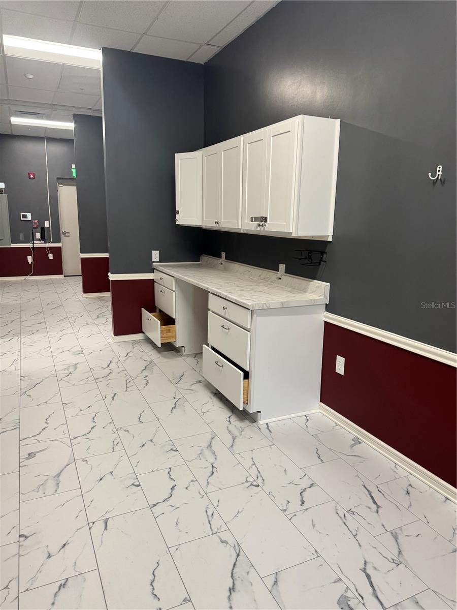5113 State Road 674 Suite 108, FL