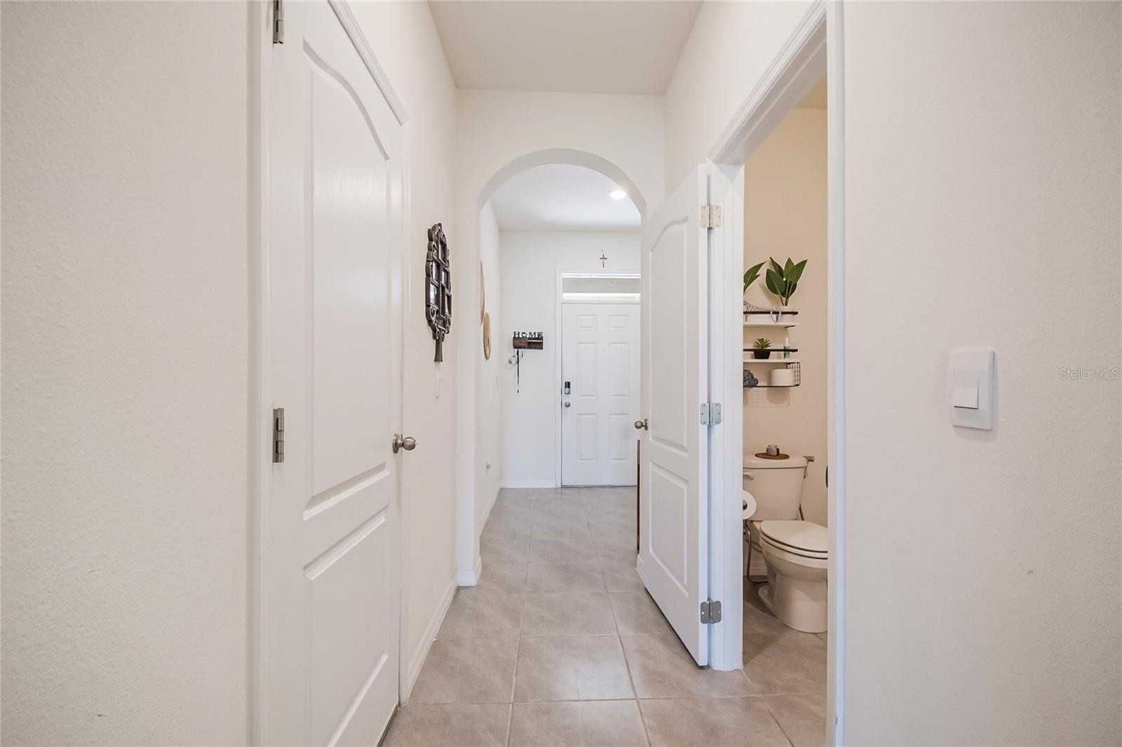 1359 Isleta Loop, FL