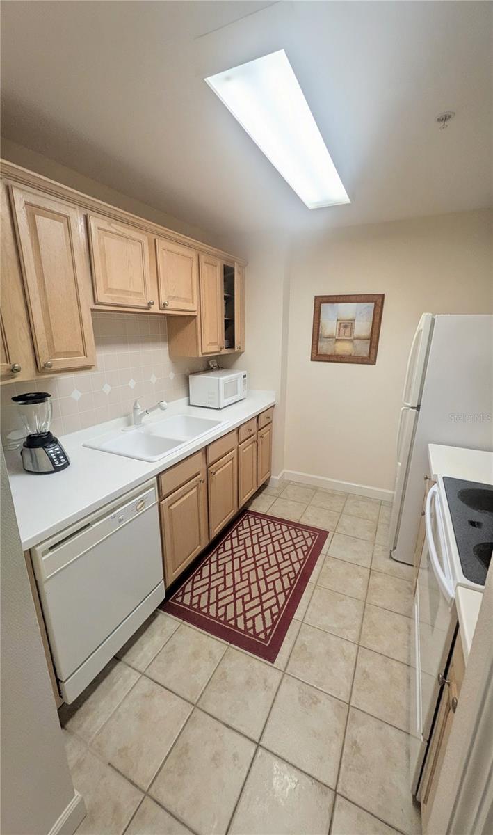 750 Tamiami Trail, FL