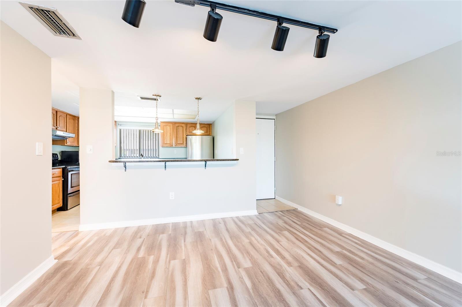 735 Village Drive, FL