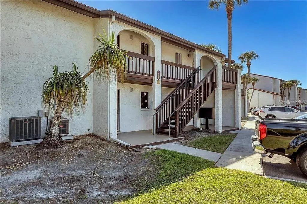 1650 Stickney Point Road, FL