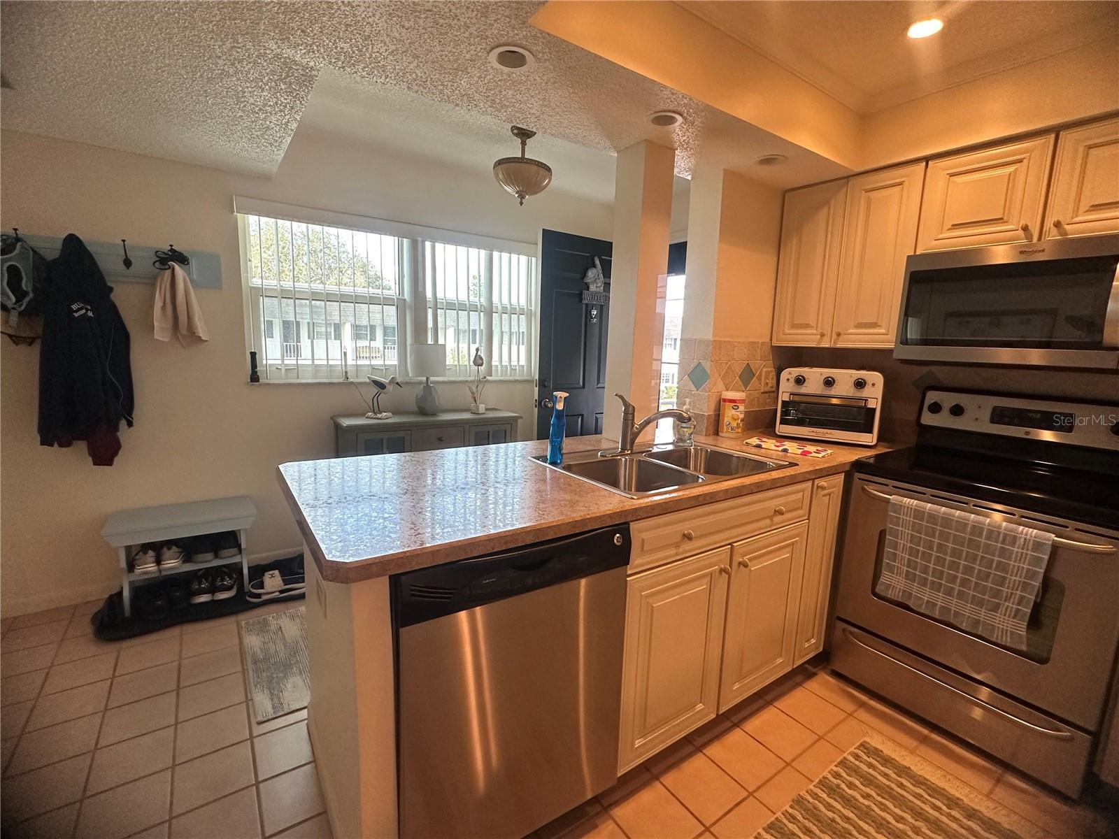 202 46th Avenue Terrace, FL