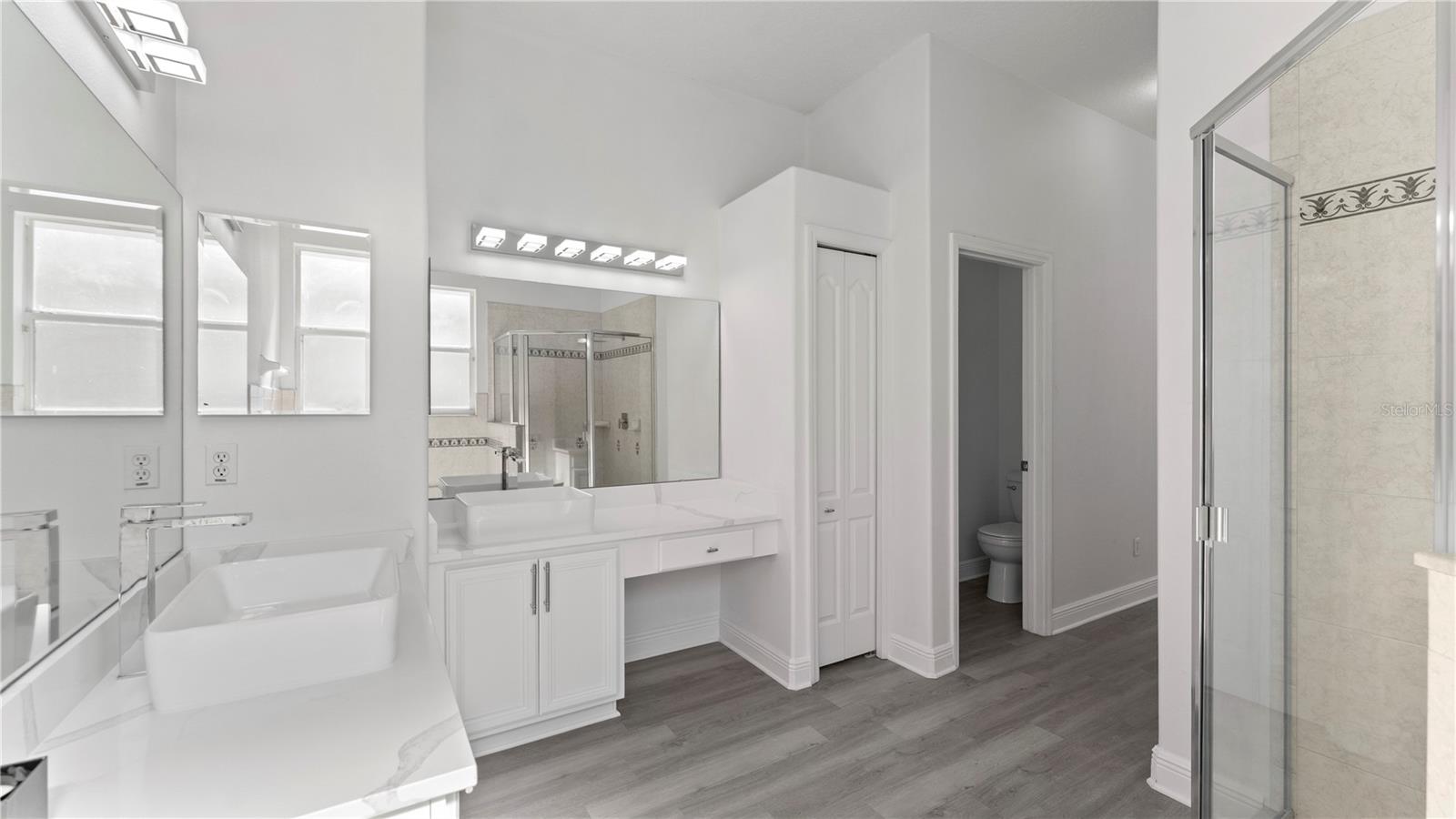 2165 The Oaks Boulevard, FL