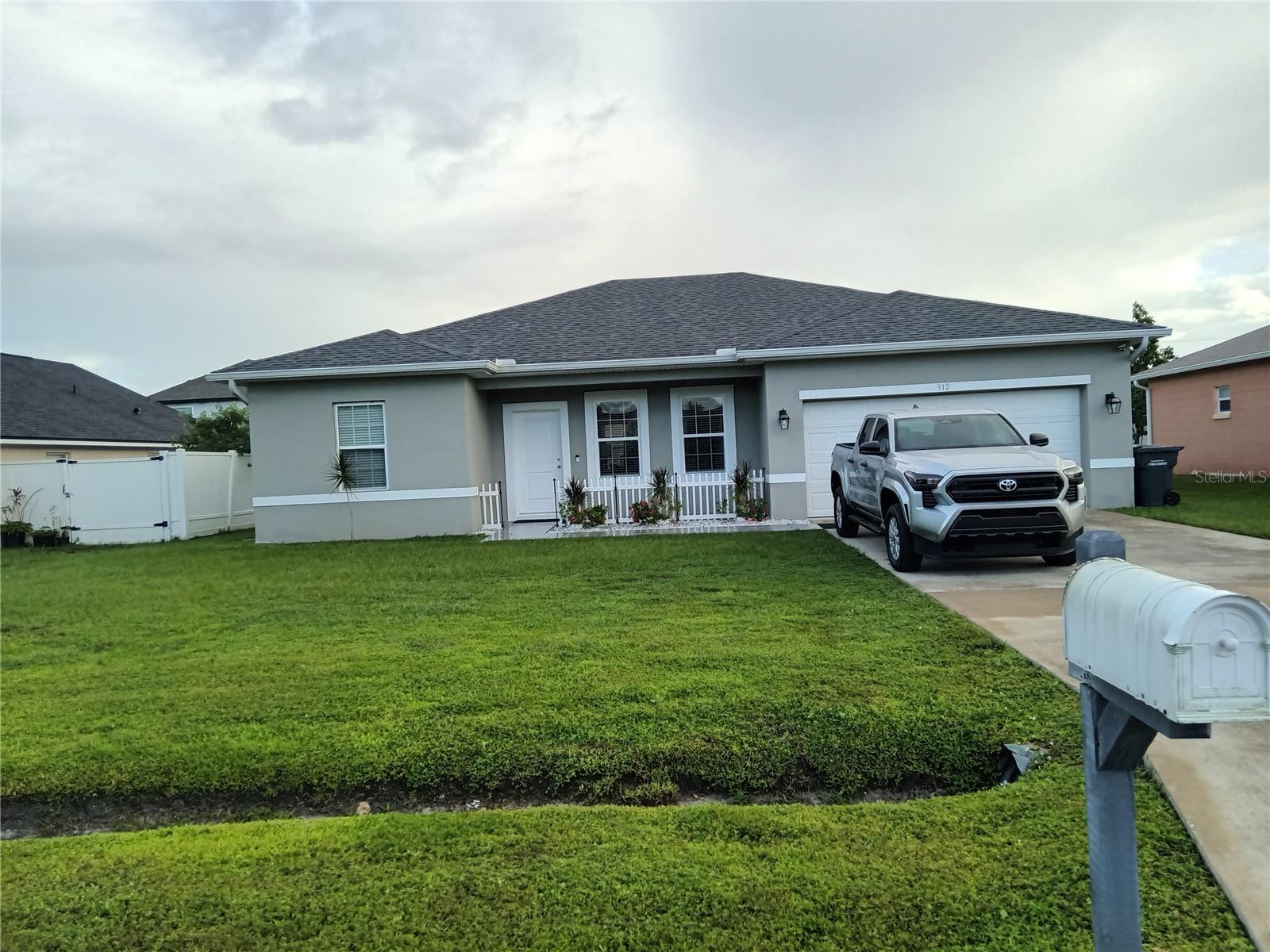 312 Clearwater Lane, FL