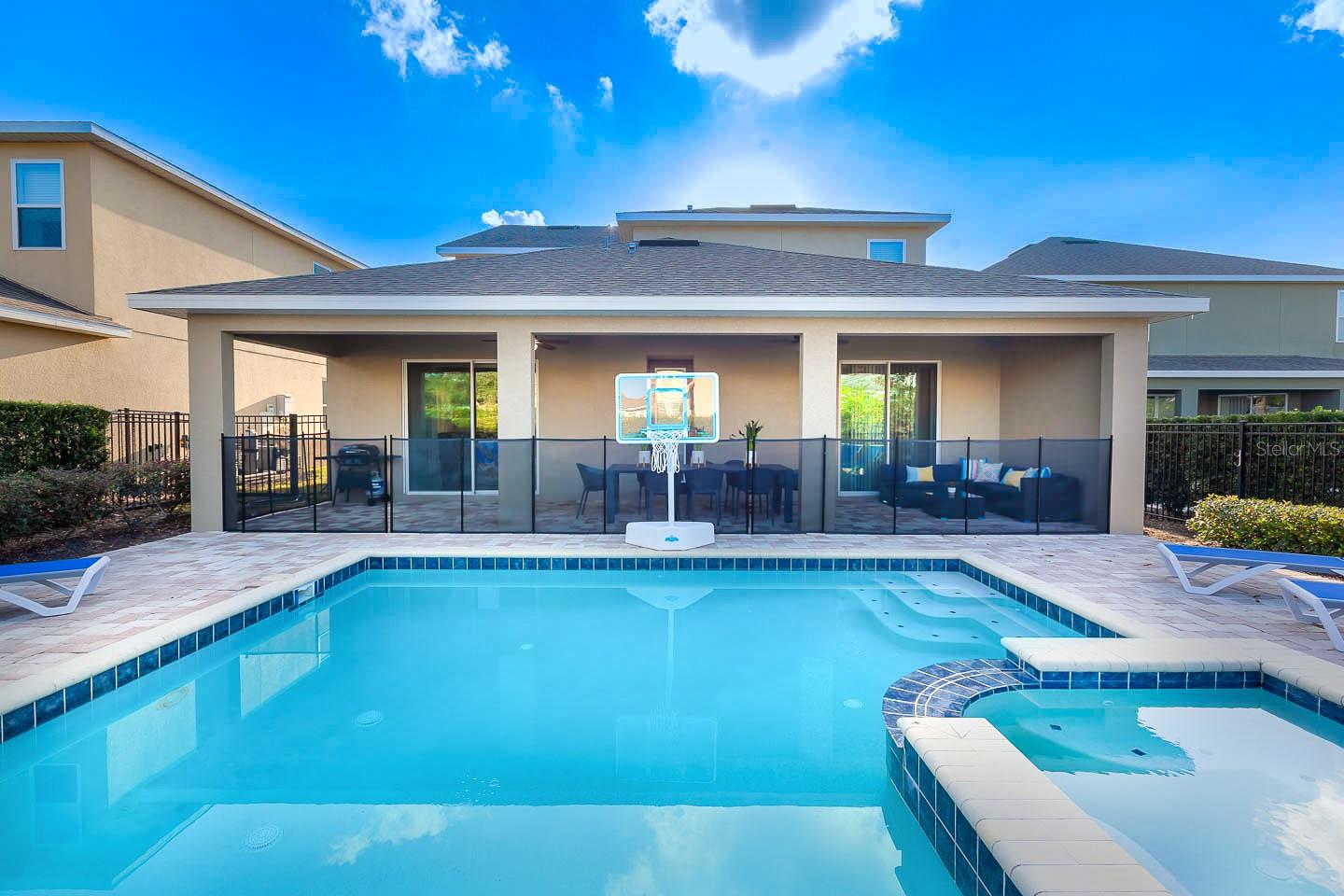 7625 Brookhurst Lane, FL