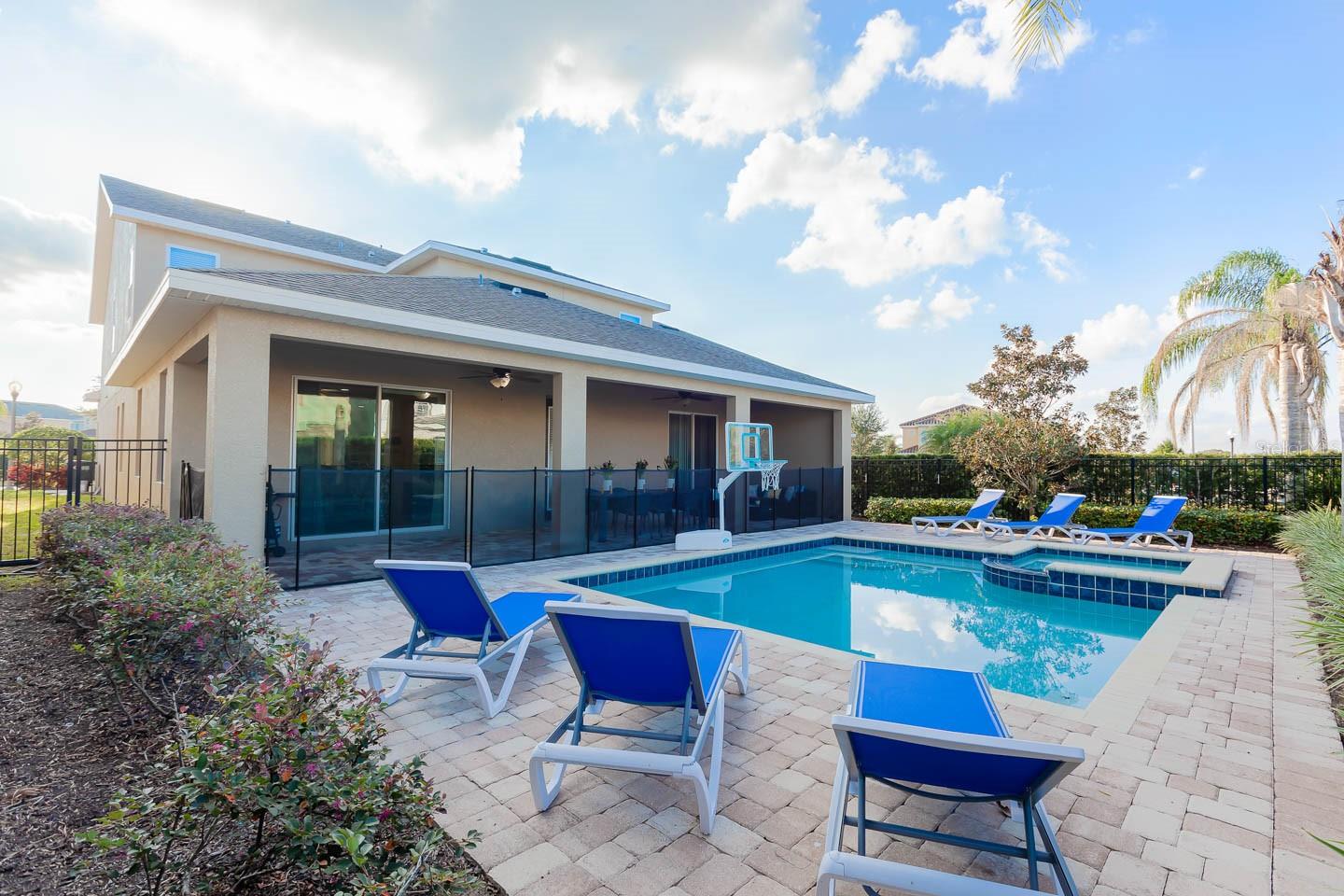 7625 Brookhurst Lane, FL