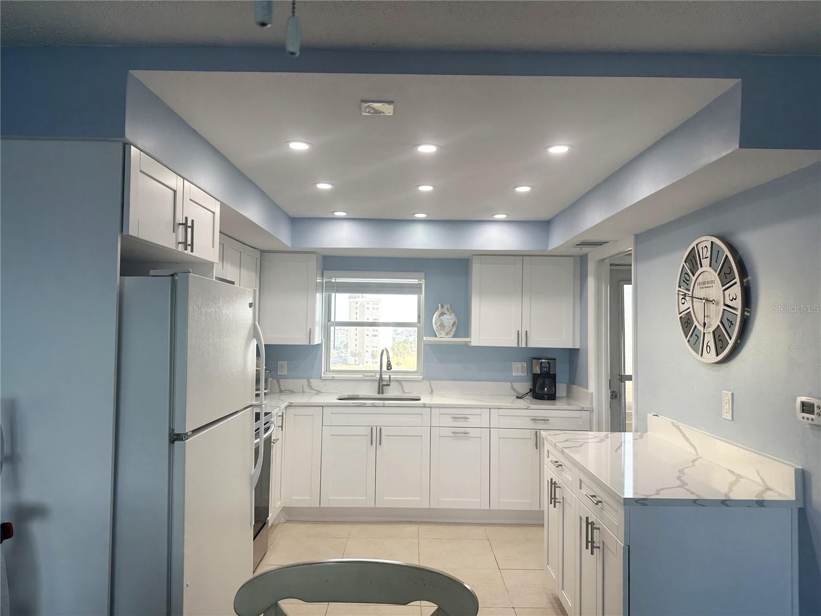 4725 Cove Circle, FL
