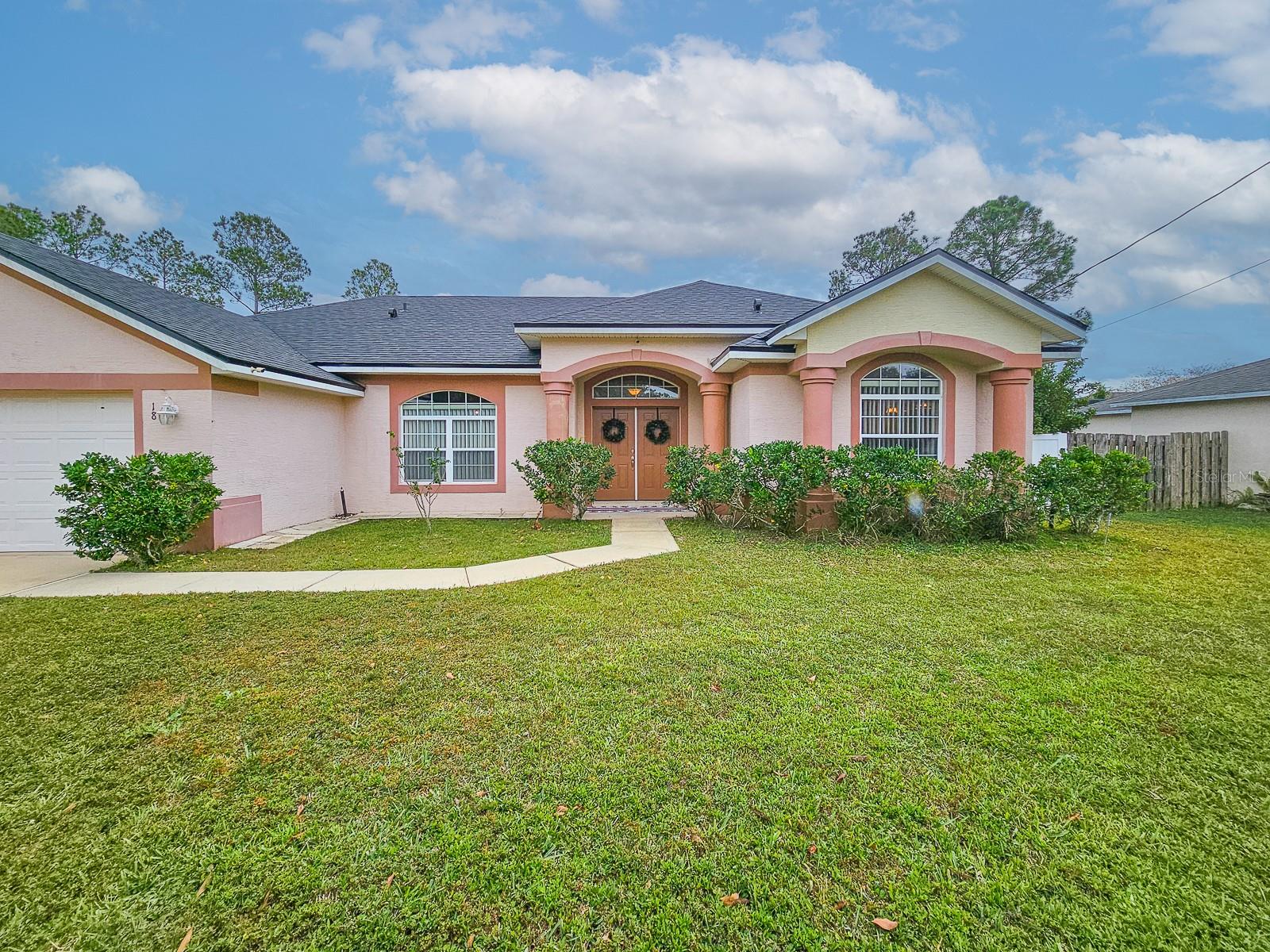 18 Squirrel Place, FL