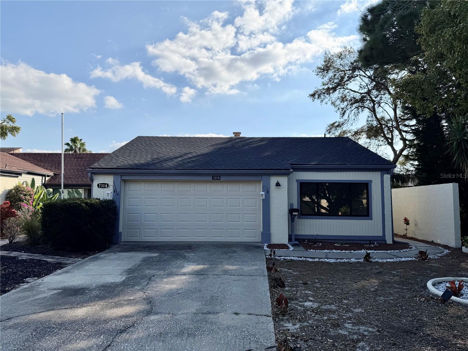7314 Patio Row, FL