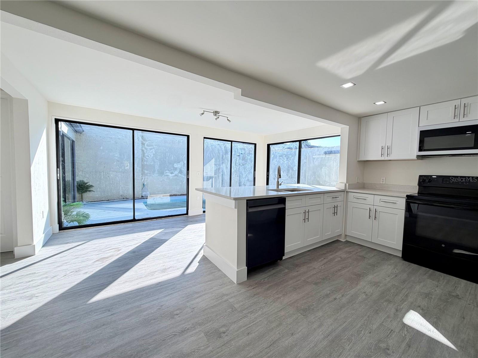 7314 Patio Row, FL