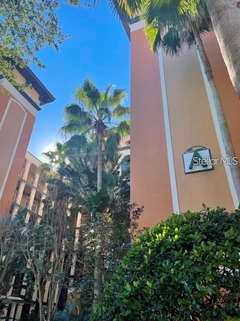 12556 Floridays Resort Drive, FL