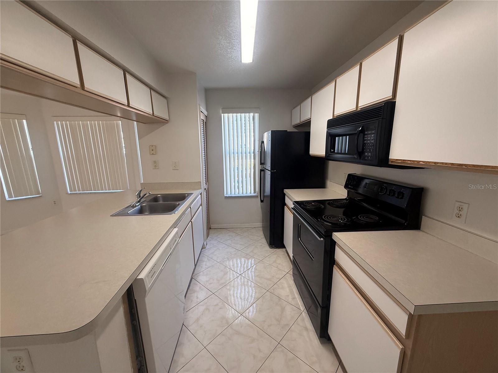 8722 Rain Forest Place, FL