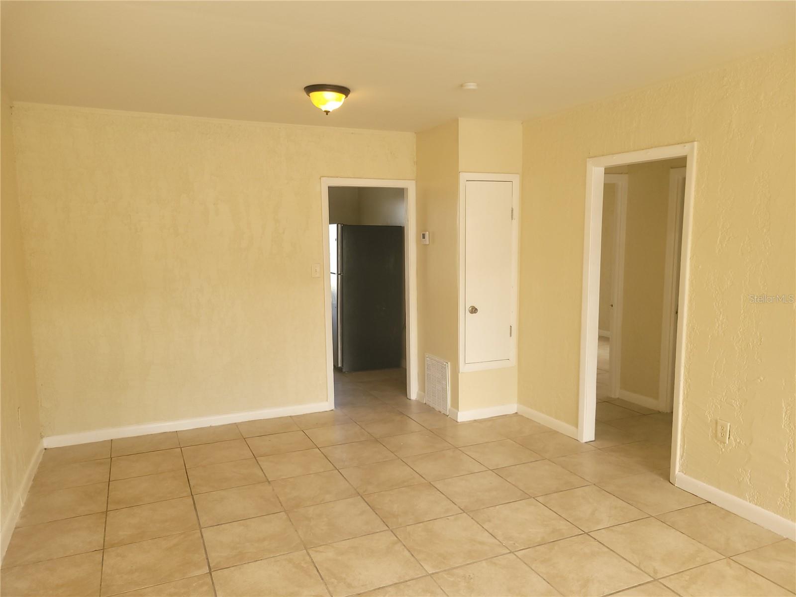 508 Booker St, FL