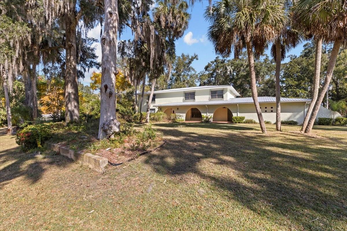 155 Court Street, FL