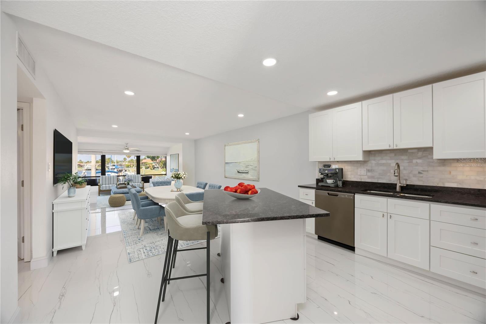 9608 Valencia Cove, FL