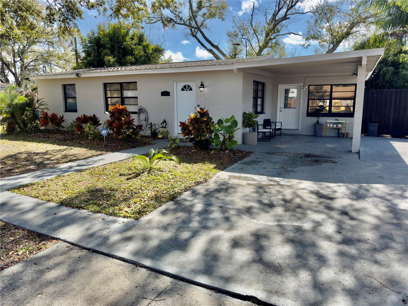 3810 Johnson Street, FL