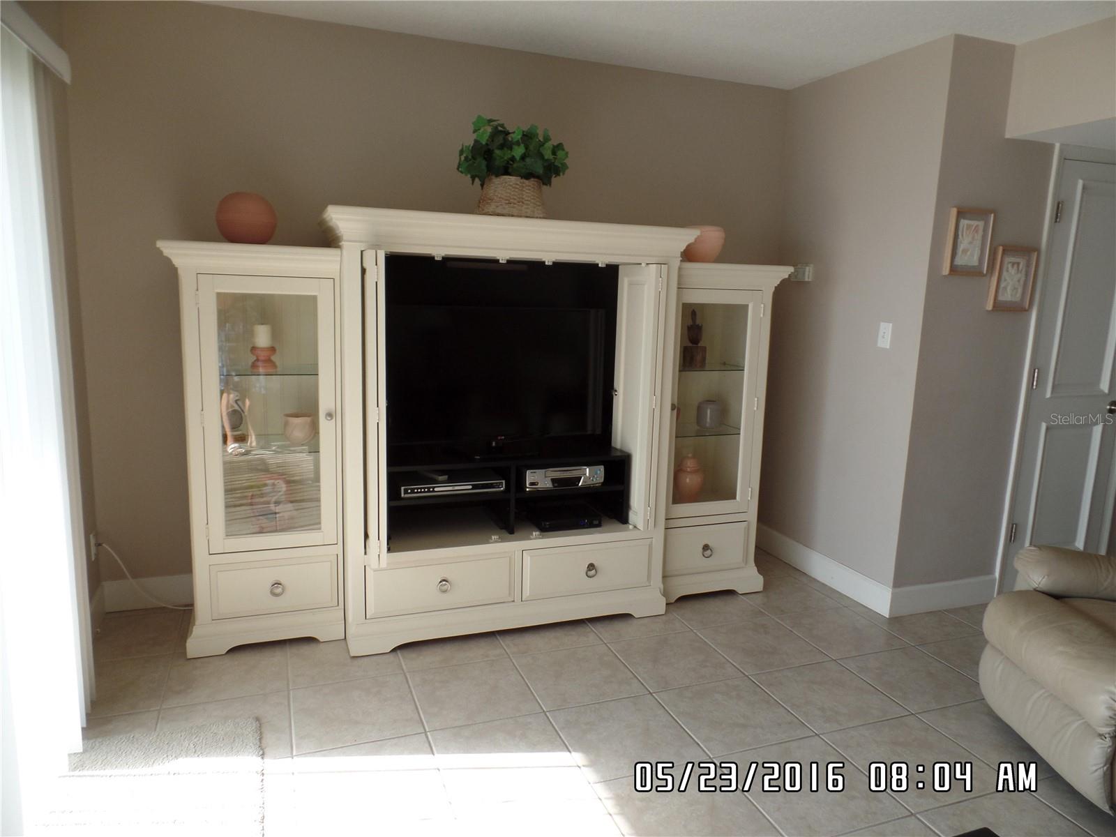 815 Ocean Shore Boulevard, FL