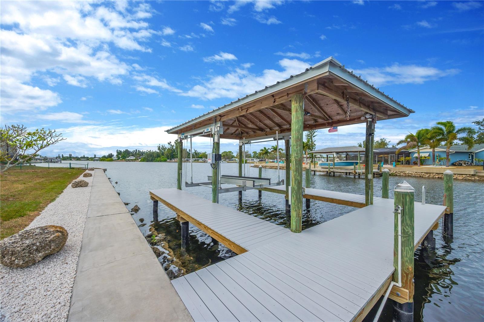 827 Blue Heron Boulevard, FL