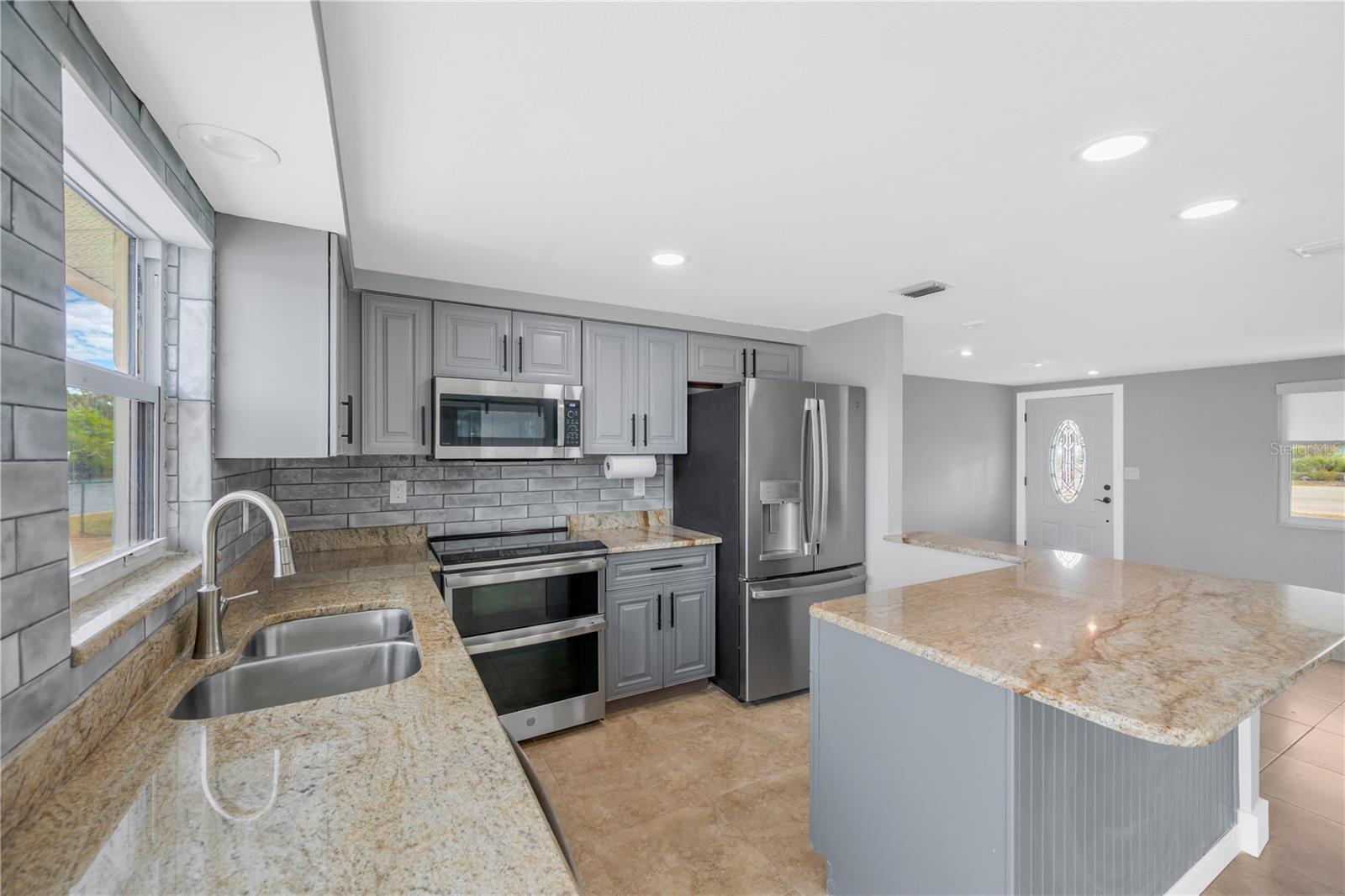 827 Blue Heron Boulevard, FL
