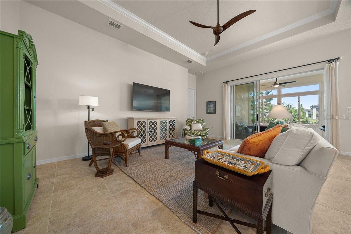 9432 56th Loop, FL