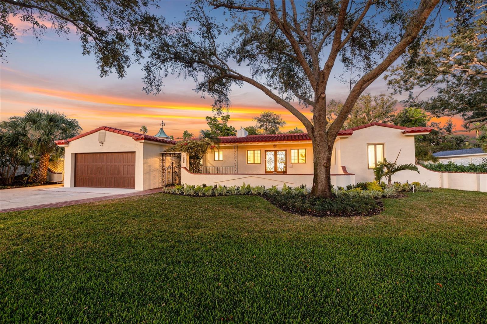 1222 Brightwaters Boulevard, FL