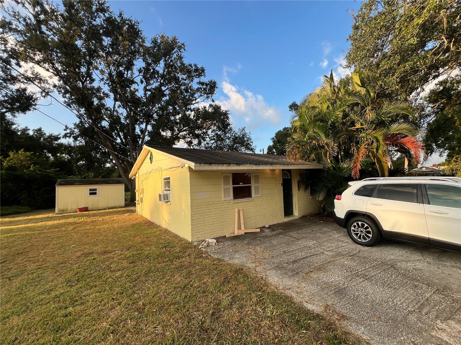 9013 Symmes Road, FL