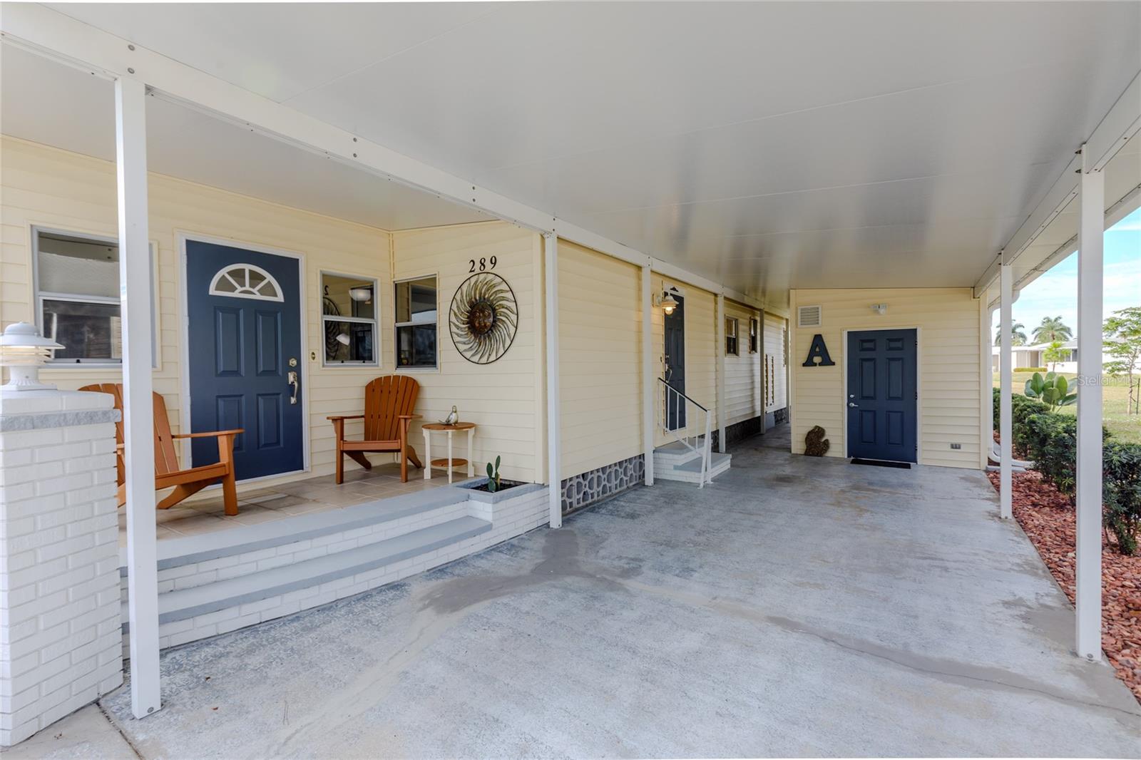 2100 Kings Highway, FL