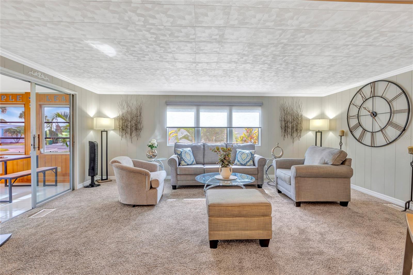 2100 Kings Highway, FL