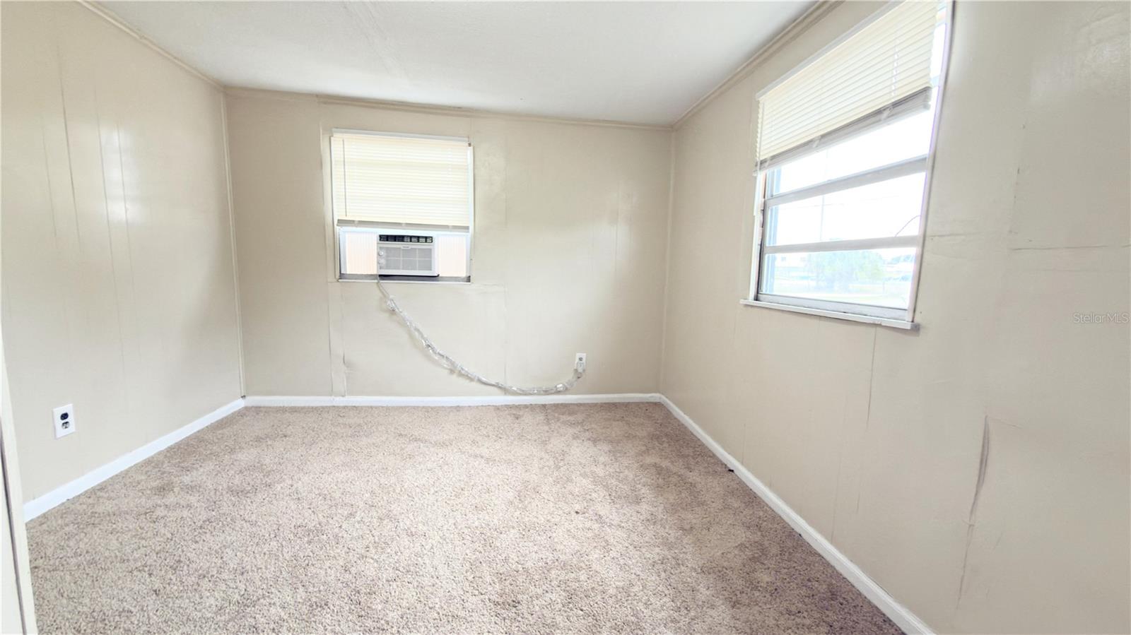 603 Dr J A Wiltshire Avenue, FL