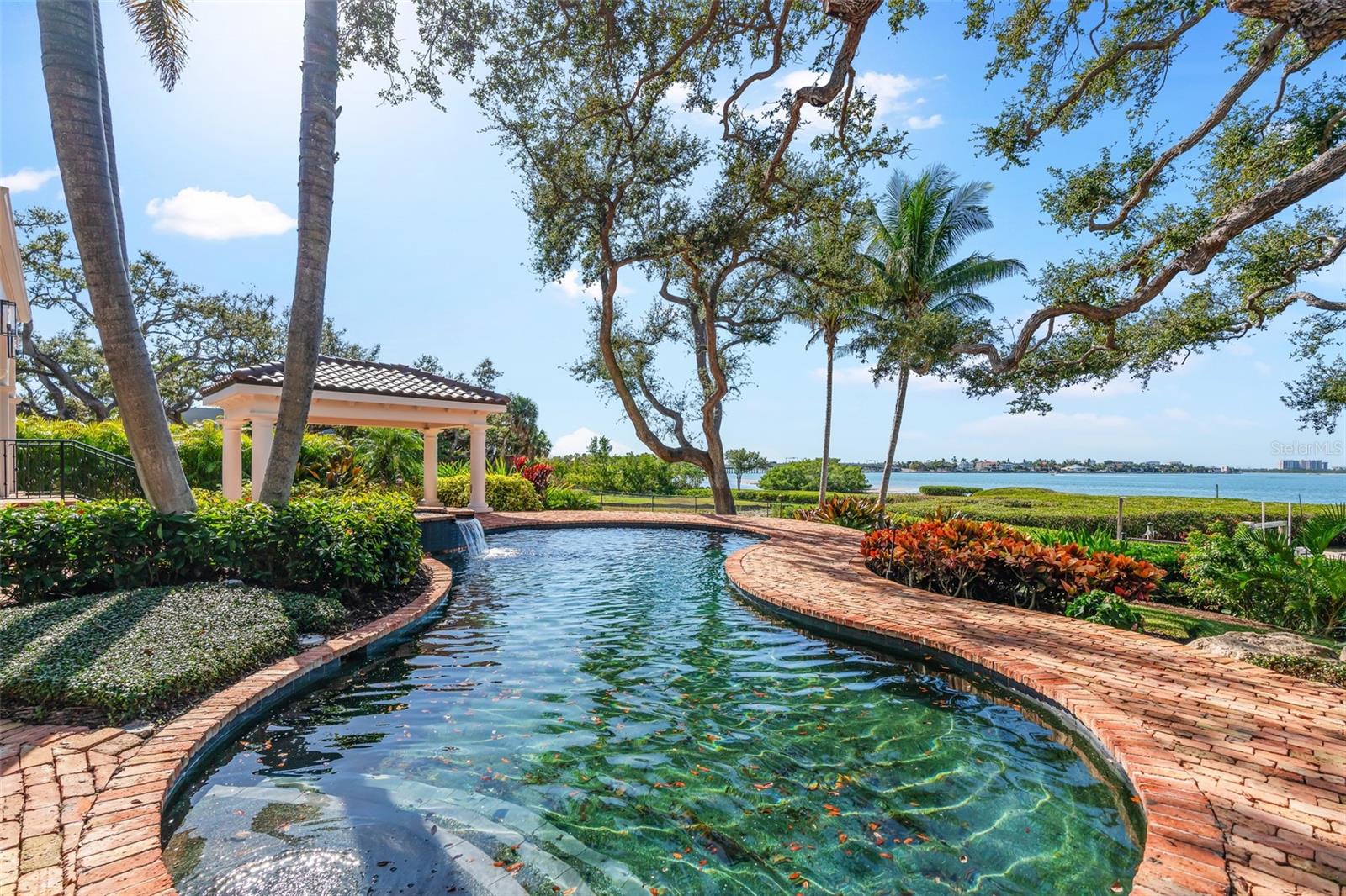 3000 Southwest Drive, FL