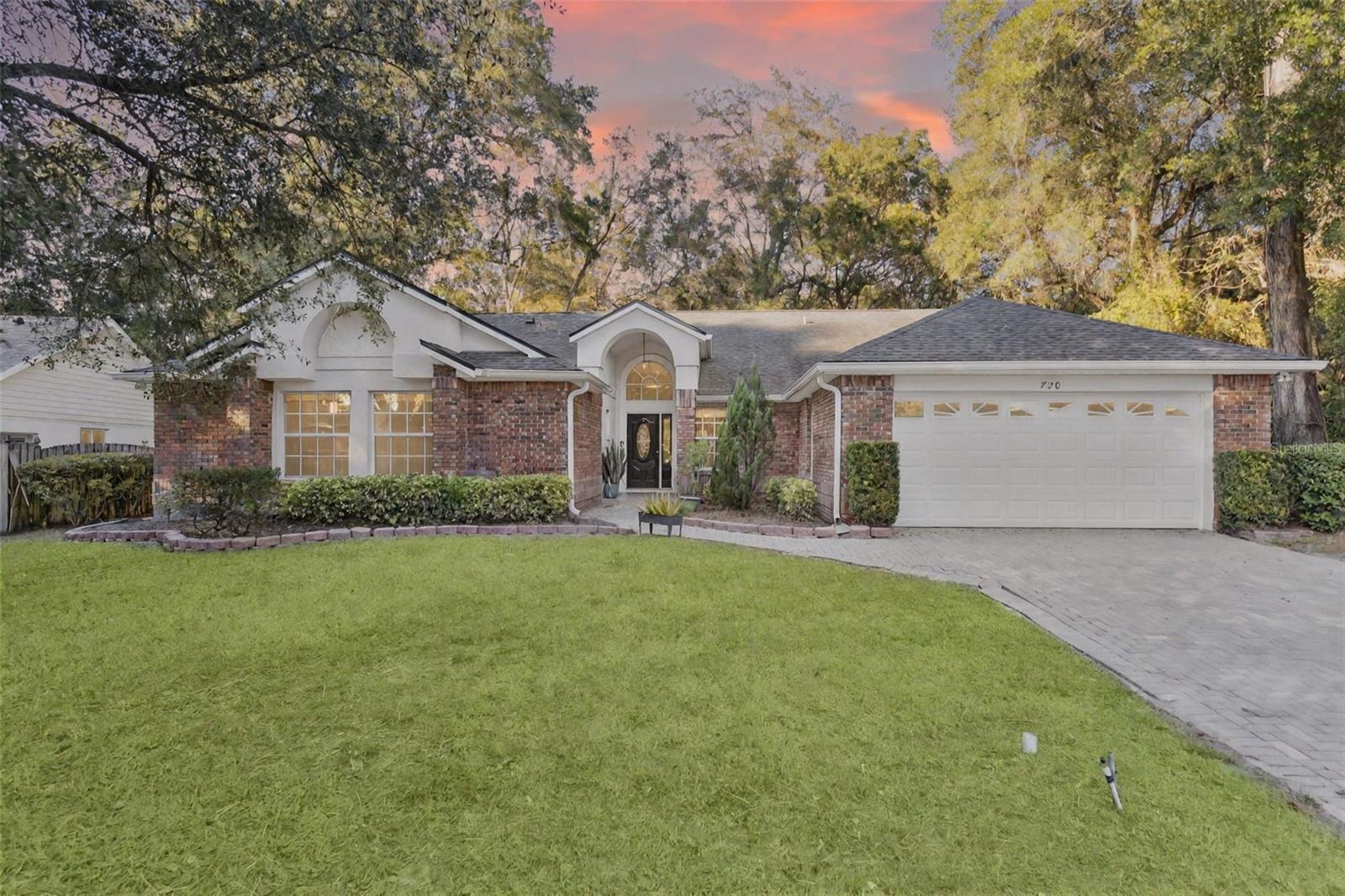 720 Swaying Pine Way, FL