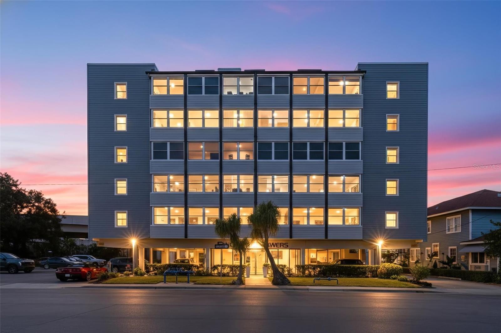 841 4th Avenue, FL