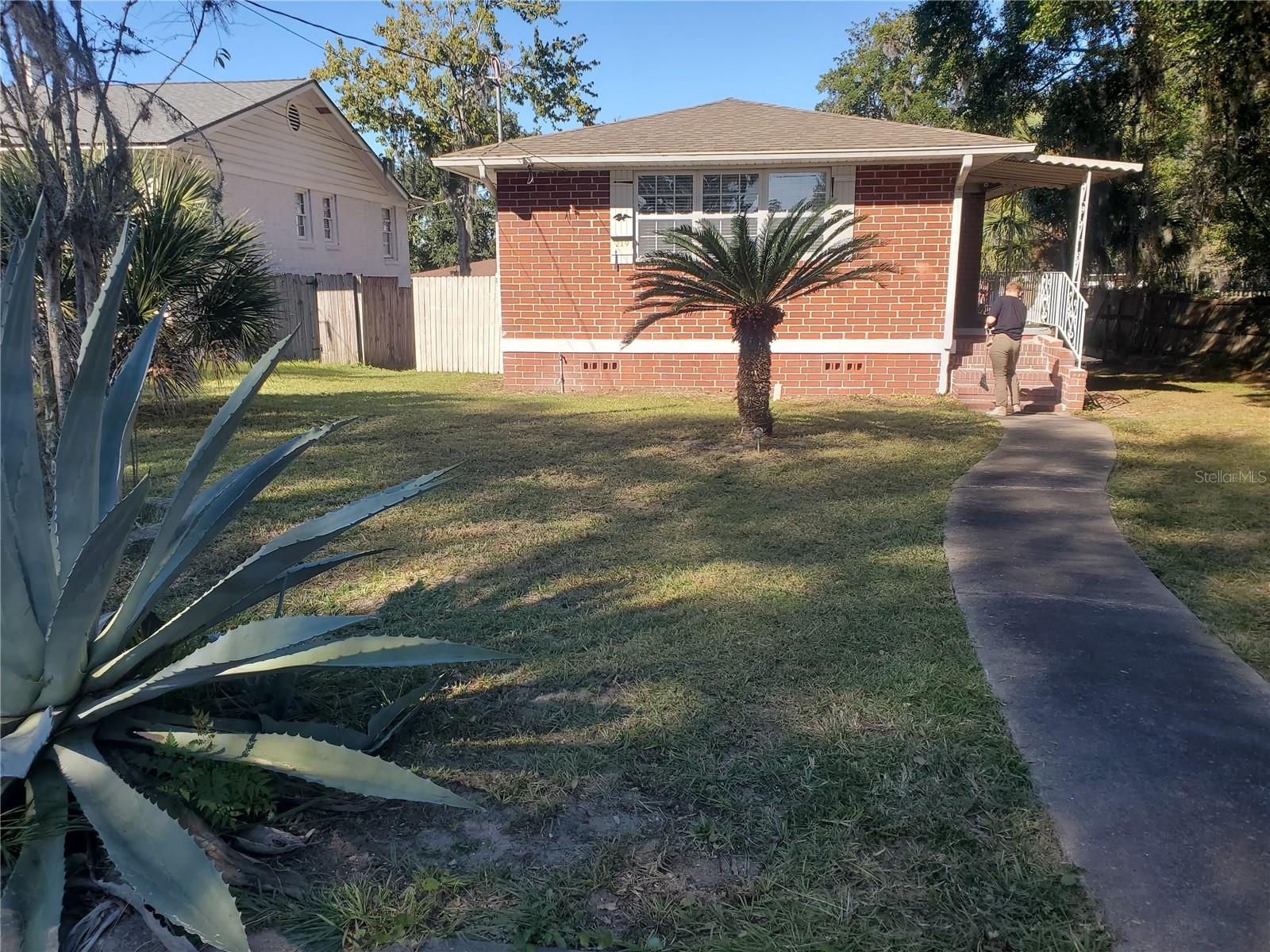219 67th Street, FL