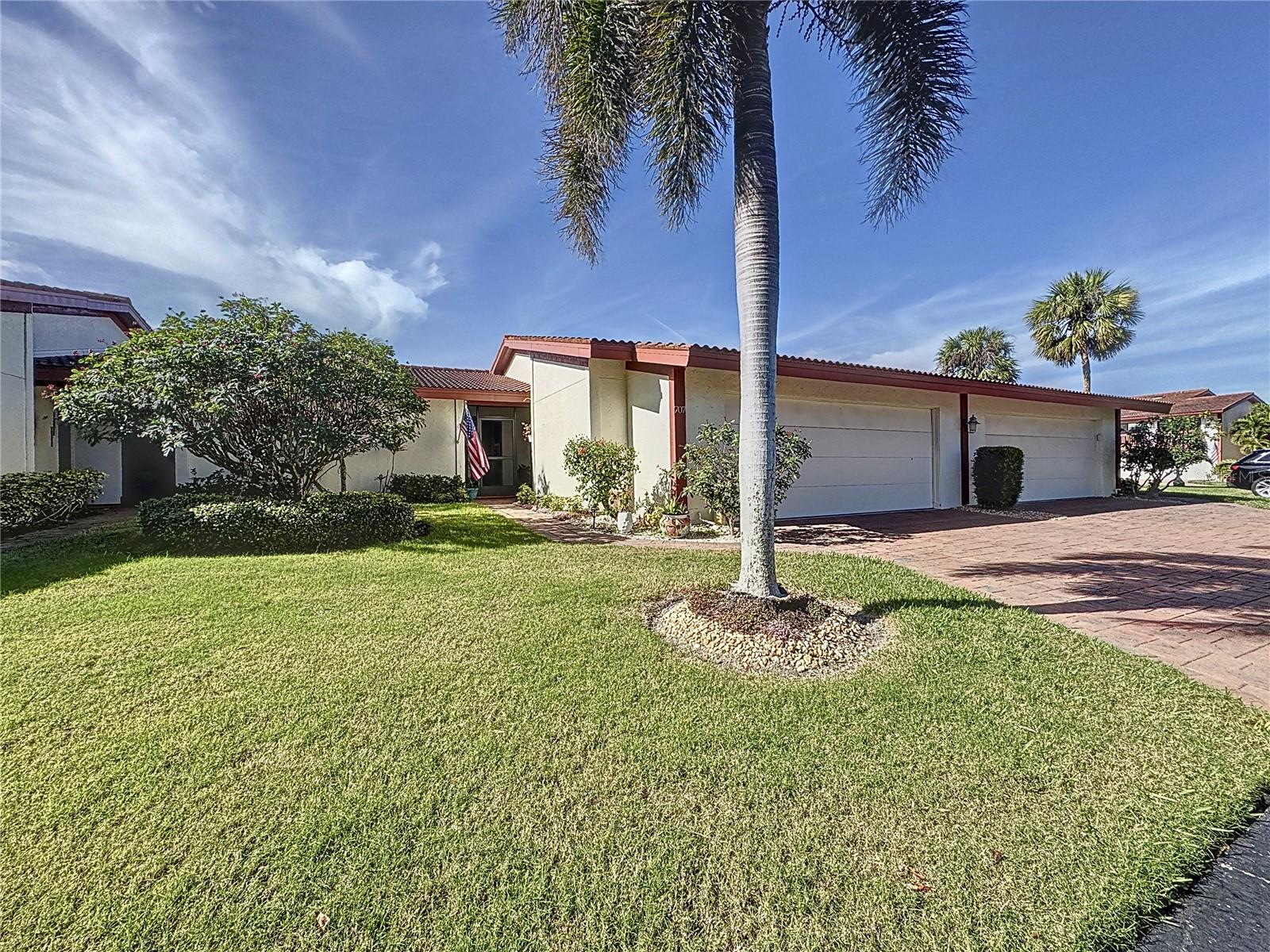 707 Sorrento Inlet, FL