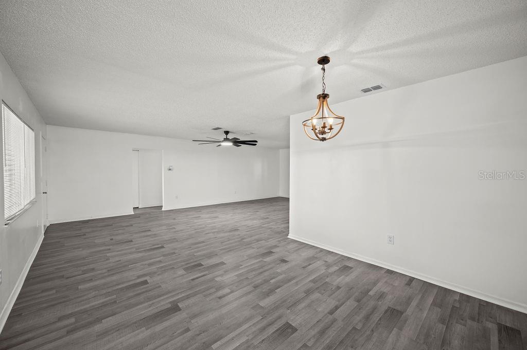 10337 176th Street, FL