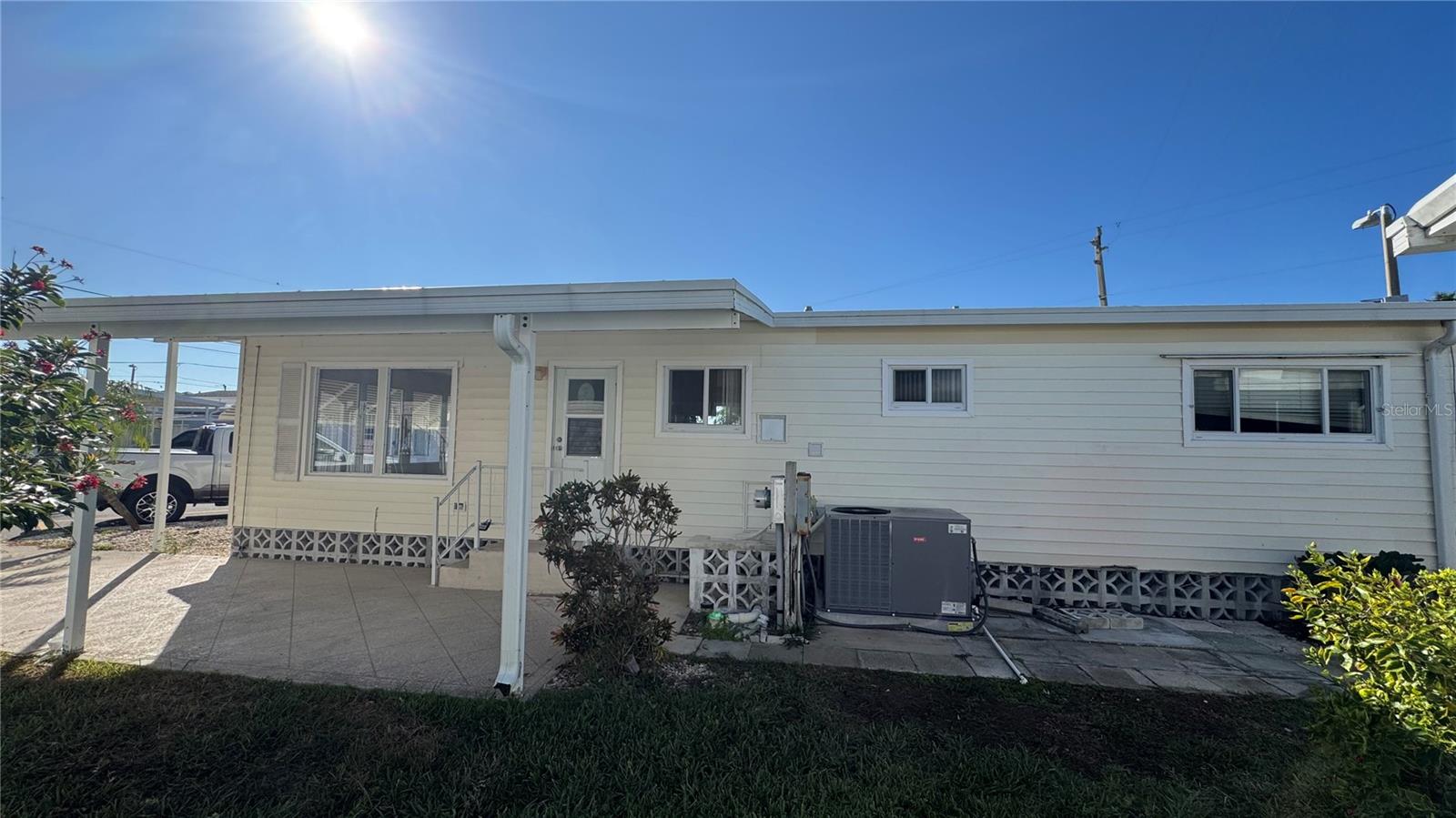 61 5th Avenue, FL